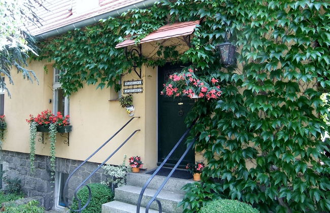 If you Want to Explore Lower Silesia, Sunny Apartment is the Perfect Location - Foto 15