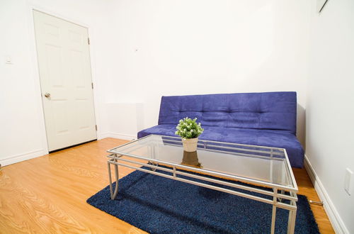 Photo 11 - 2 Bedroom Apartment near Kensington Market - Unit 9