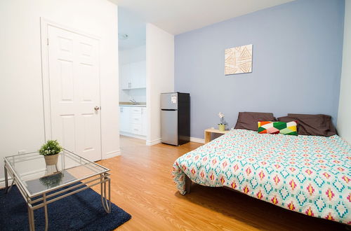 Photo 1 - 2 Bedroom Apartment near Kensington Market - Unit 9