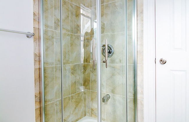 2 Bedroom Apartment near Kensington Market - Unit 9 - Photo 15