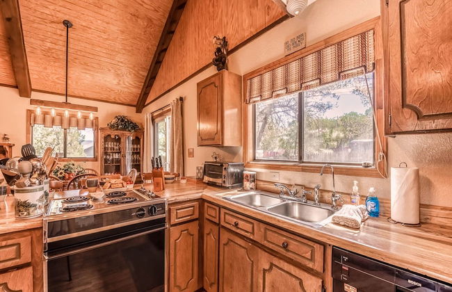 Mockingbird Cabin - Photo 11