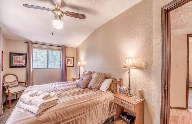 Mockingbird Cabin - Photo 3