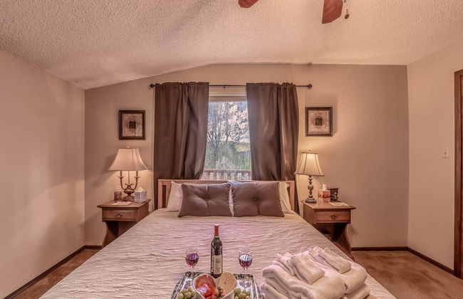 Mockingbird Cabin - Photo 2