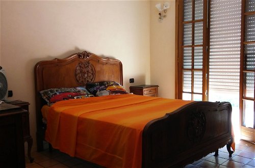 Foto 2 - Room in Villa - Hillside Room With Garden and sea View No8264