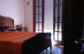 Photo 3 - Room in Villa - Hillside Room With Garden and sea View No8264