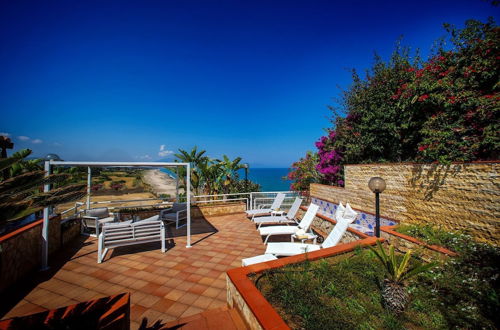 Photo 42 - Villa Esmeralda, Exclusive Beachfront Villa