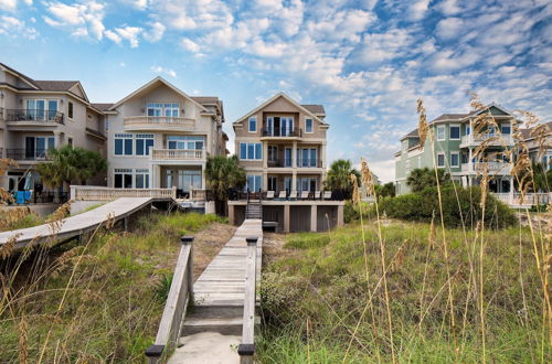 Photo 12 - Lido by Avantstay Oceanfront Home w/ Pool, Hot Tub, Game Room & Gorgeous Views