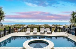 Foto 1 - Lido by Avantstay Oceanfront Home w/ Pool, Hot Tub, Game Room & Gorgeous Views