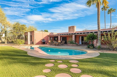 Foto 32 - La Casona by Avantstay Gorgeous Spanish Style Oasis w/ Historic Charm & Pool