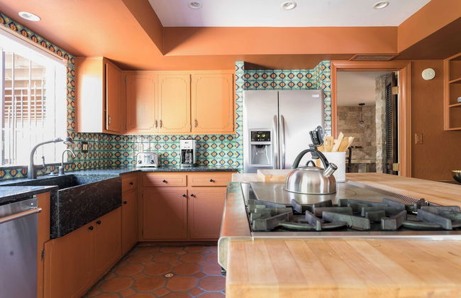 Charming 5bdr Hacienda w/ Pool, Fire Pit, Billiards La Casona by Avantstay - Foto 24