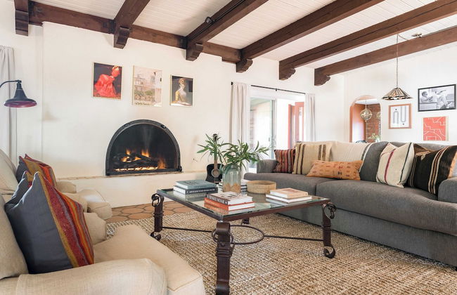 Charming 5bdr Hacienda w/ Pool, Fire Pit, Billiards La Casona by Avantstay - Foto 2