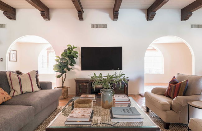 Charming 5bdr Hacienda w/ Pool, Fire Pit, Billiards La Casona by Avantstay - Foto 10