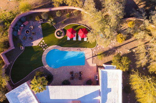 Foto 37 - La Casona by Avantstay Gorgeous Spanish Style Oasis w/ Historic Charm & Pool