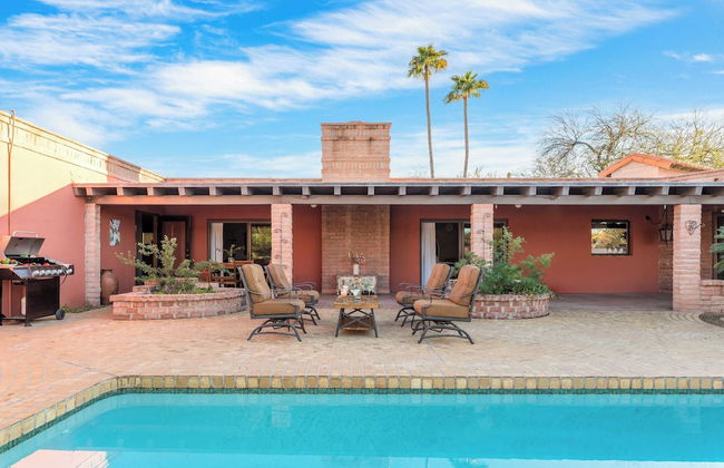 Charming 5bdr Hacienda w/ Pool, Fire Pit, Billiards La Casona by Avantstay - Foto 6