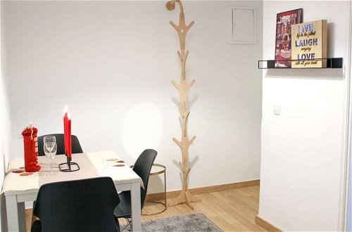 Foto 10 - Outstanding One Bedroom Flisvos Apartment