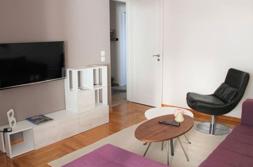 Photo 4 - Outstanding One Bedroom Flisvos Apartment
