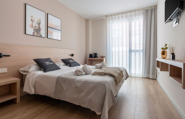 Limehome Barcelona Carrer de Besalú 82 - Foto 1
