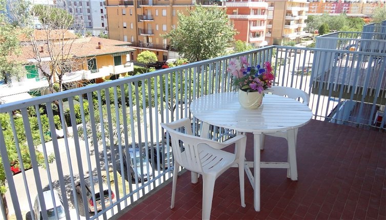 Foto 1 - Cozy Flat With Terrace 350m From the sea