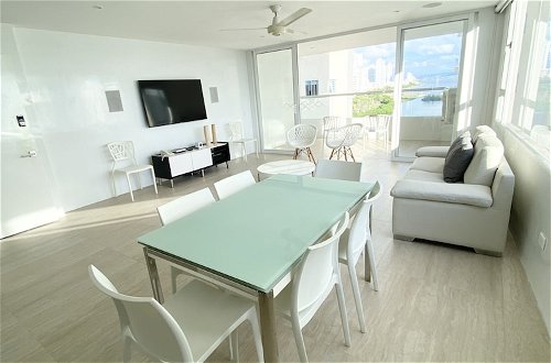 Photo 6 - 3 Bedroom Apartment Facing The Sea With Air Conditioning And Wifi