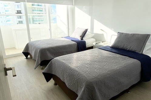 Photo 2 - 3 Bedroom Apartment Facing The Sea With Air Conditioning And Wifi