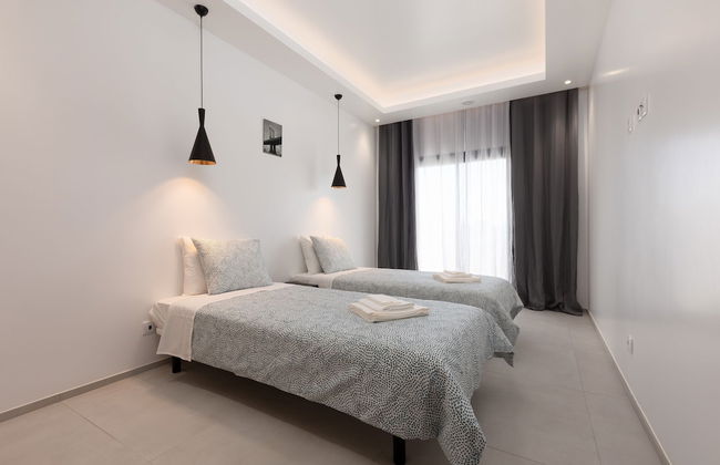 Correeira Luxury Residence T2 A - Albufeira, Pools, Wifi, Bbq, Beach - Foto 2