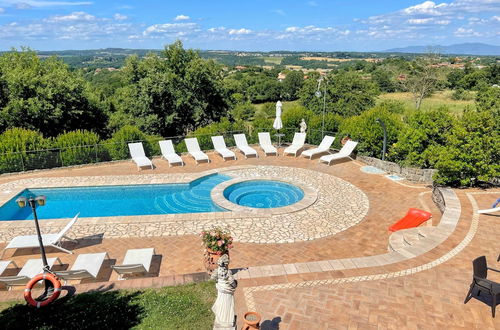 Photo 67 - Pool and Jacuzzi - Charming Villa in Umbria - Sleeps 24 - Lake View