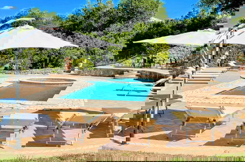 Foto 66 - Pool, Jacuzzi and Events Room - Charming Villa in Umbria - Sleeps 24 - Lake View