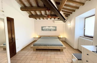 Foto 3 - Spello By The Pool - Sleeps 11 - Large Pool and Amenities in Italy - air con