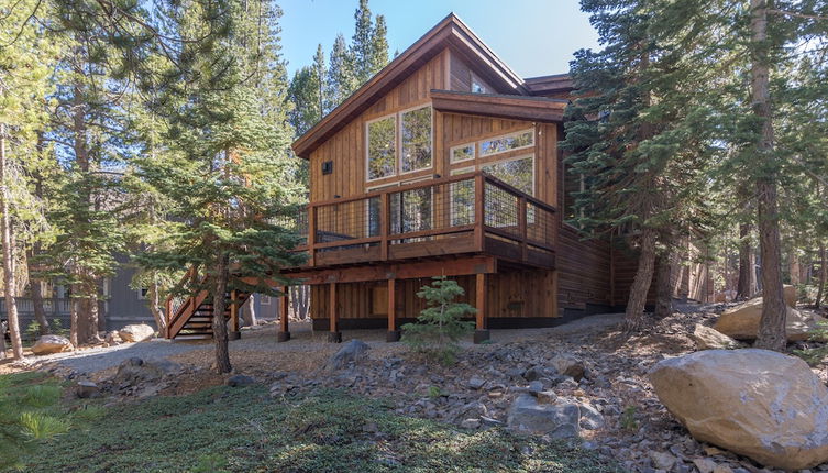 Photo 1 - Sawtooth by Avantstay Spacious Pine Tree Cabin w/ Hot Tub