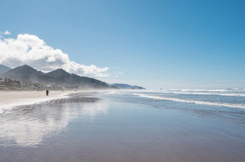 Foto 21 - Blue Starfish by Avantstay Ocean Views & Direct Cannon Beach Access