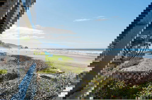Photo 22 - Blue Starfish by Avantstay Ocean Views & Direct Cannon Beach Access