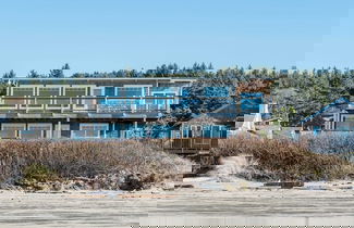 Photo 1 - Blue Starfish by Avantstay Ocean Views & Direct Cannon Beach Access