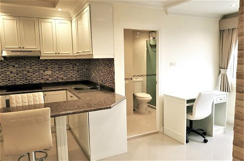 Foto 11 - Large, Stylish 2 bed Apartment With Pool Table in Pattaya