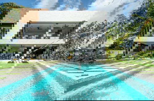 Foto 1 - Onyx by Blue Sky Luxury