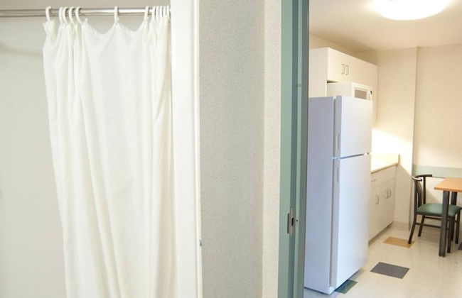 Residence & Conference Centre - Barrie - Photo 13