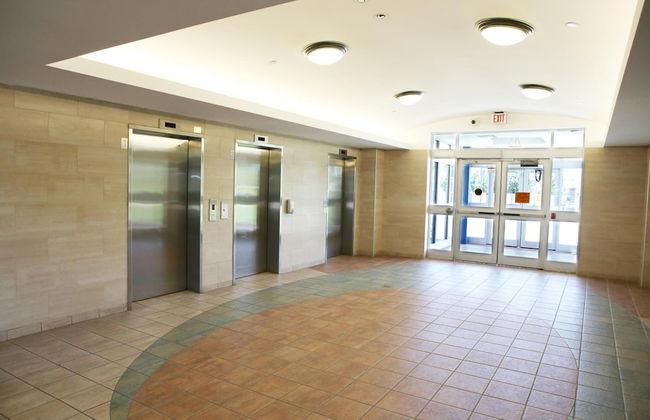 Residence & Conference Centre - Barrie - Photo 35