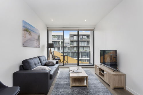 Foto 10 - Sandy Hill Apartments by Ready Set Host
