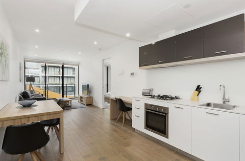 Photo 9 - Sandy Hill Apartments by Ready Set Host