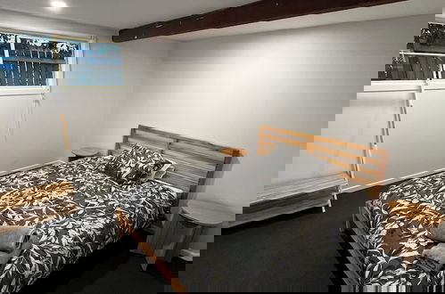 Foto 11 - Spacious 2-Storey Home By The Bay: Sleeps 12