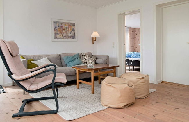 Elegant Holiday Home in Jutland near Sea - Photo 4