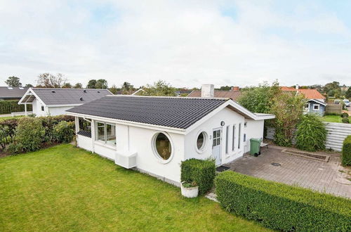 Foto 1 - Elegant Holiday Home in Jutland near Sea