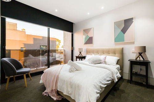 Photo 1 - SOPHIA, 2BDR North Melbourne House