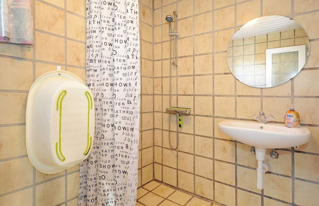 8 Person Holiday Home in Oksbol - Foto 14