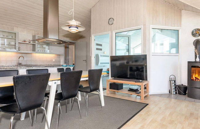 10 Person Holiday Home in Lokken - Foto 9