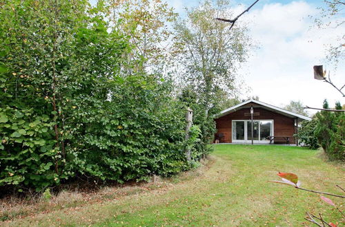 Photo 15 - Cozy Holiday Home in Ulfborg near Sea