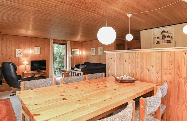 Spacious Holiday Home In Struer near Ocean - Foto 8