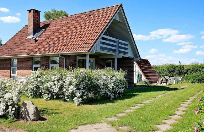 6 Person Holiday Home in Hesselager-by Traum - Foto 1