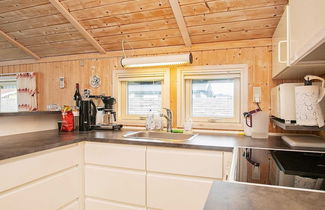 Foto 2 - 5 Person Holiday Home in Otterup