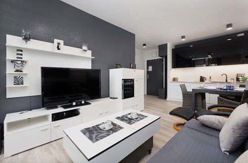 Photo 20 - Platinium Apartments by Renters