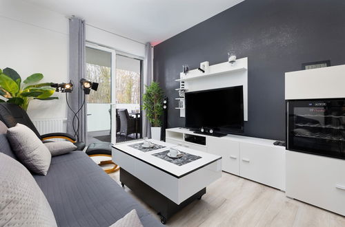 Photo 1 - Platinium Apartments by Renters